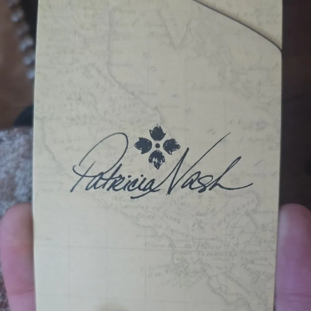 Patricia Nash Brown and Cream Crossbody Bag with Art Nouveau Design - Picture 2 of 6